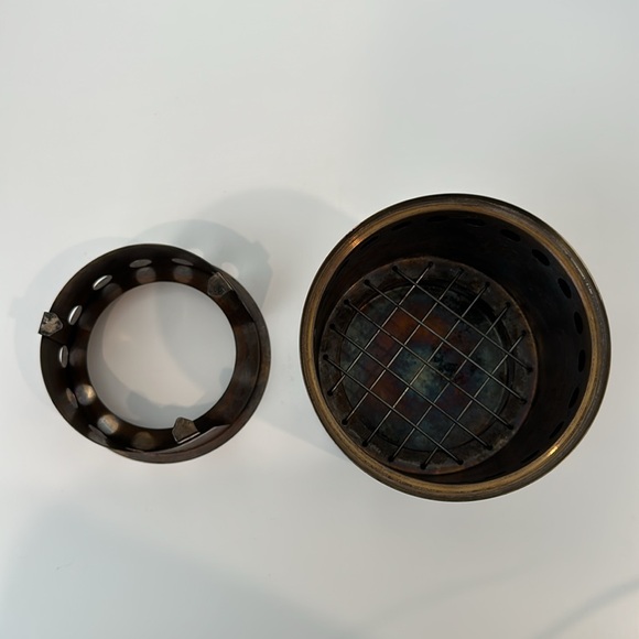 Solo Stove Titan Backpacking and Camping Stove - Picture 5 of 6